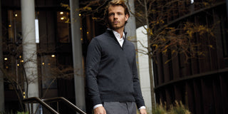 Appearance-Efteraar-Vinter-Herretoej-Toej-Herre-Maend-Jakke-Troeje-Strik-Halstoerlaede-Striktroejer-Pullover-V-Hals-Polo-Toerklaede-Sokker