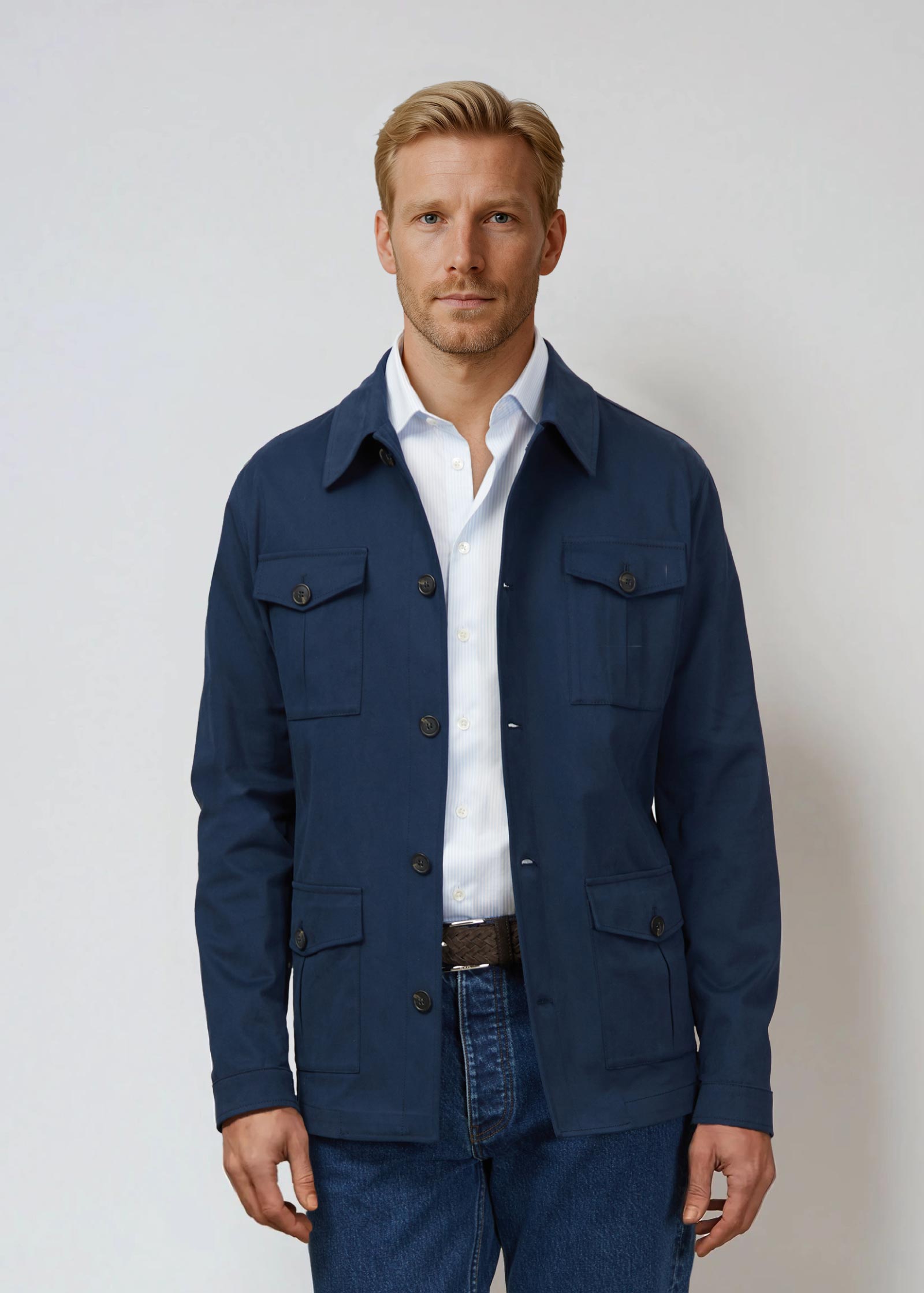 Appearance-An-Ivy-Brushed-Cotton-Safari-Jacket-Jakke-Shirt-Skjortejakke-Overshirt-Navy-Bomuld-Lommer-Knapper-Herre-Maend-Men-Field-Jeans-Skjorte-Business-Kontor-Casual-Jeans