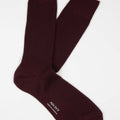 Appearance-An-Ivy-Merino-Ribbed-Socks-Sokker-Ribbede-Maend-Herre-Stroemper-Men-Bugundy-Moerke-Roed-Lilla-Uld-Wool-Jeans-Sorte-Loafers