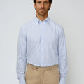 Appearance-An-Ivy-Seersucker-Shirt-Skjorte-BD-Button-Down-Sommer-Maend-Herre-Men-Blaa-Stribet-Blue-Striped-White-Summer
