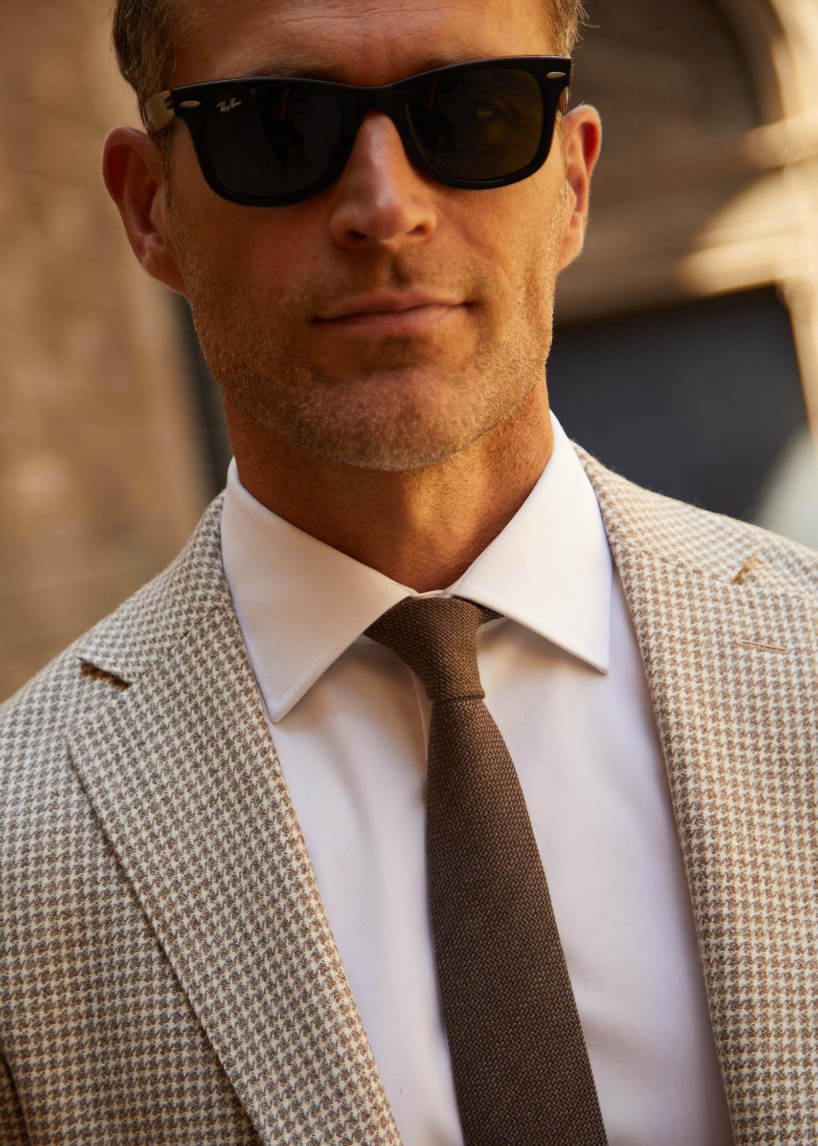 Appearance-An-Ivy-Slips-Tie-Brown-Wool-Uld-Silk-Silke-Brun-Moerkebrun-Herre-Maend-Men-Herretoej-Tekstur-Struktur-Structure-Texture