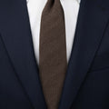 Appearance-An-Ivy-Slips-Tie-Brown-Wool-Uld-Silk-Silke-Brun-Moerkebrun-Herre-Maend-Men-Herretoej-Tekstur-Struktur-Structure-Texture